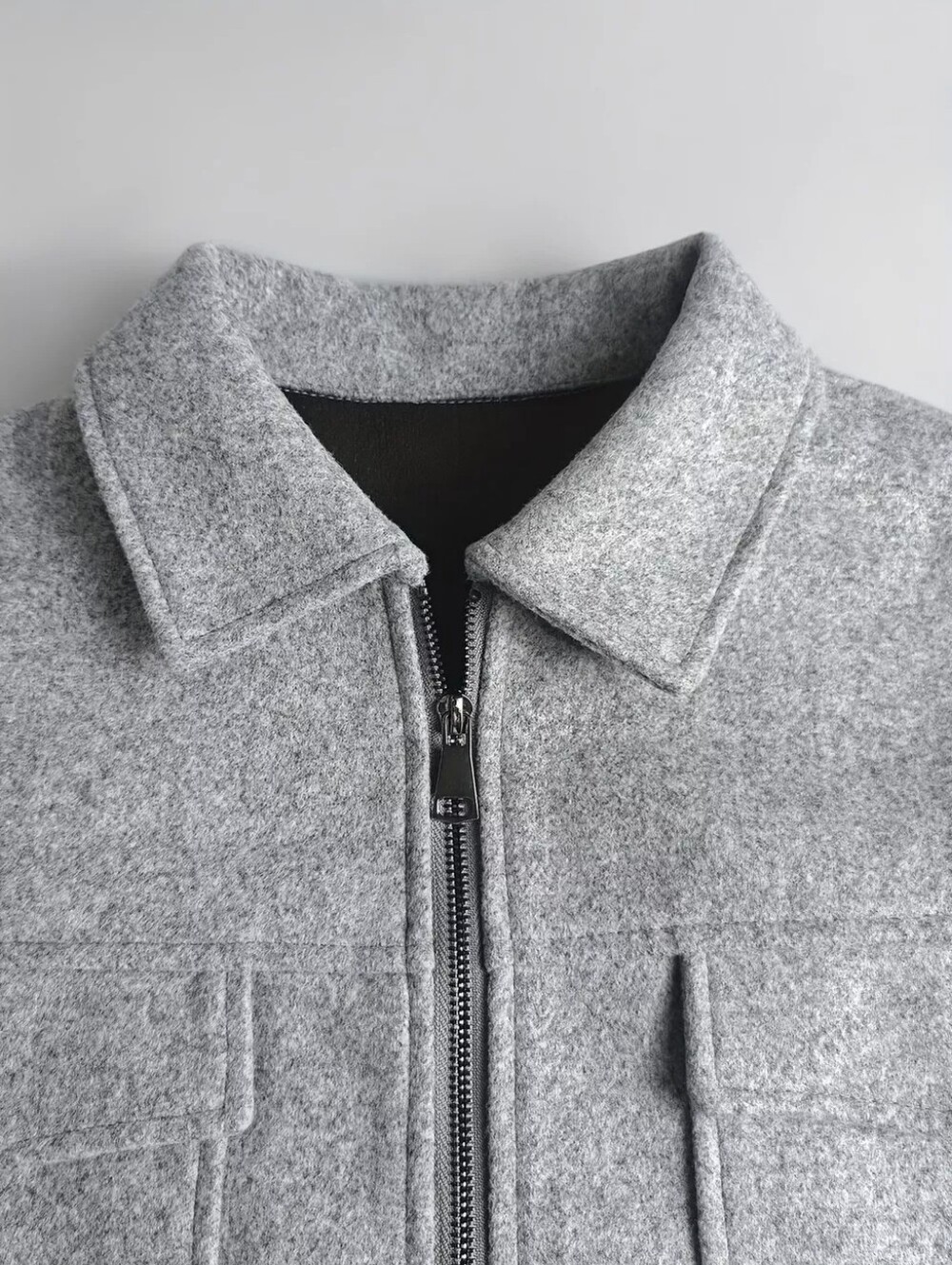 Color Block Zip-Up Jacket - Picture 7 of 8